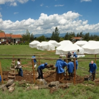 Das Camp wird ausgebaut