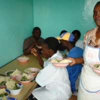 Das Camp wird ausgebaut