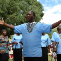 Die Einweihung des Brunnen