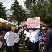 Die Einweihung des Brunnen