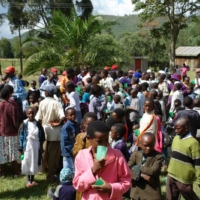 Die Einweihung des Brunnen