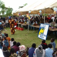 Die Einweihung des Brunnen