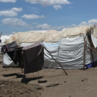 Mama Matata hilft in fremdem Camp